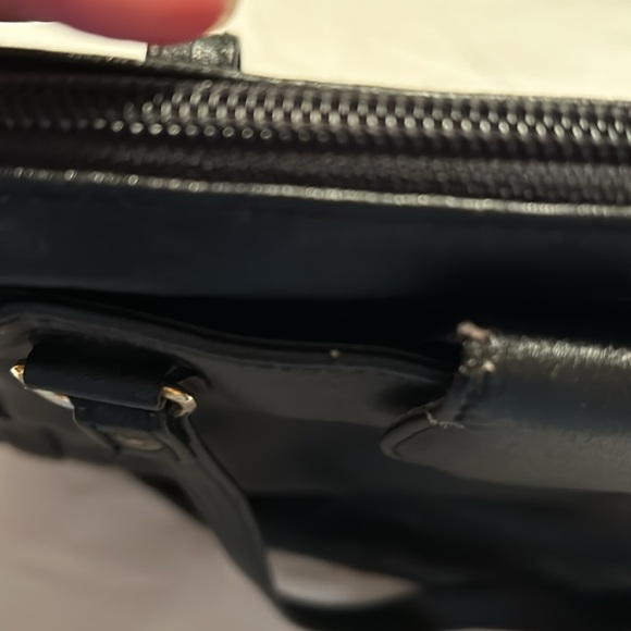 Vintage black leather satchel - Picture 3 of 5